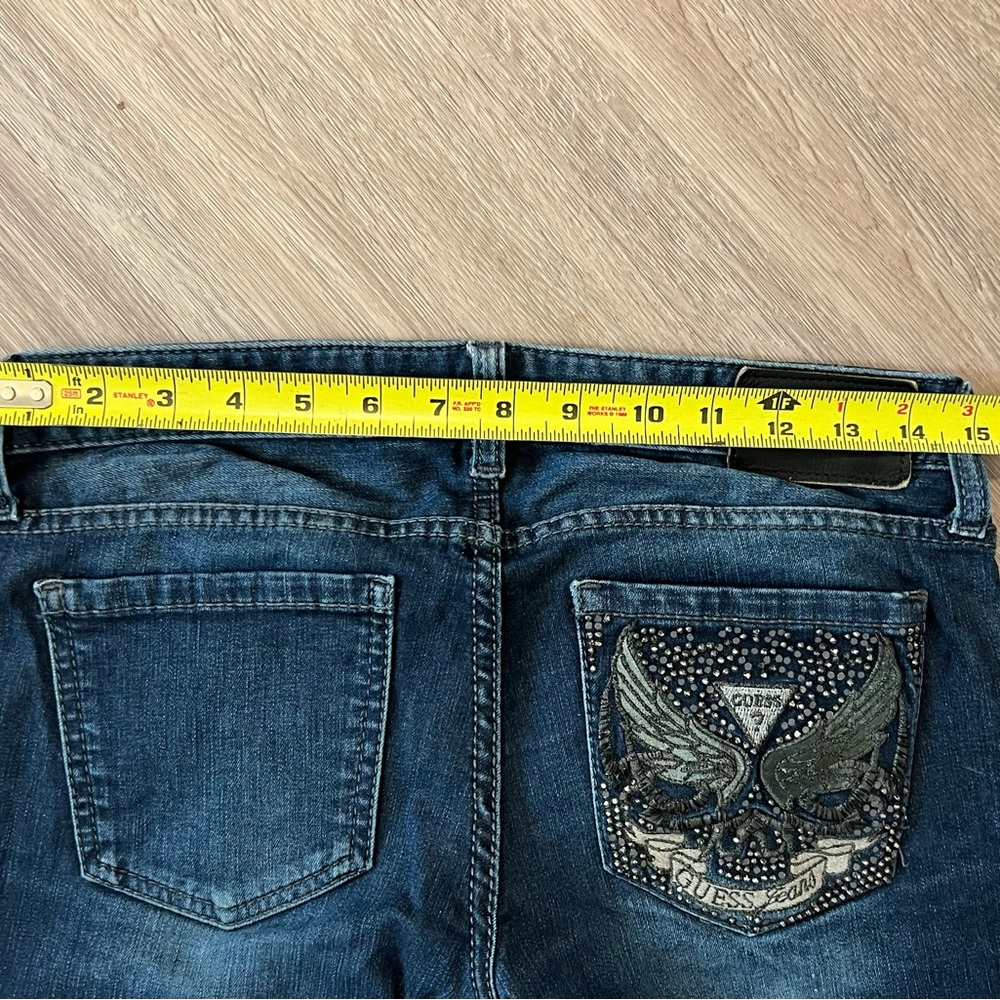 Guess Jeans - Picture 10 of 16